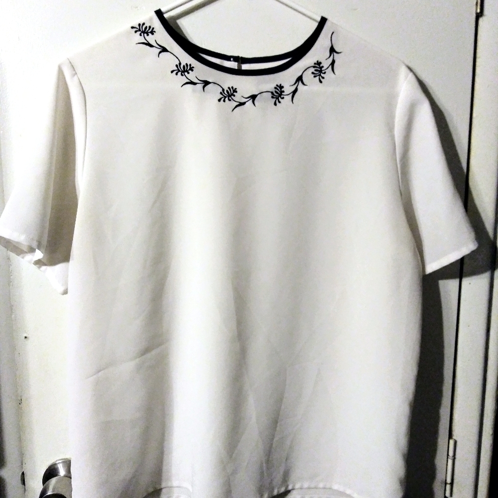 Laura Scott blouse